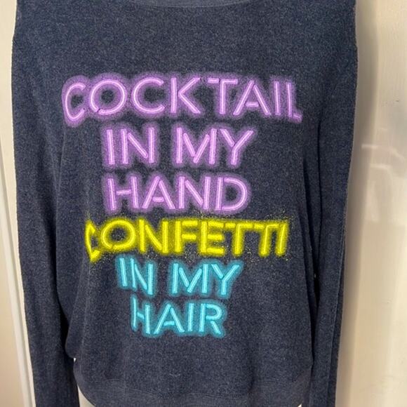 NWT! Wildfox Cocktail In My Hand Pullover Sweatshirt size Large - Picture 3 of 10